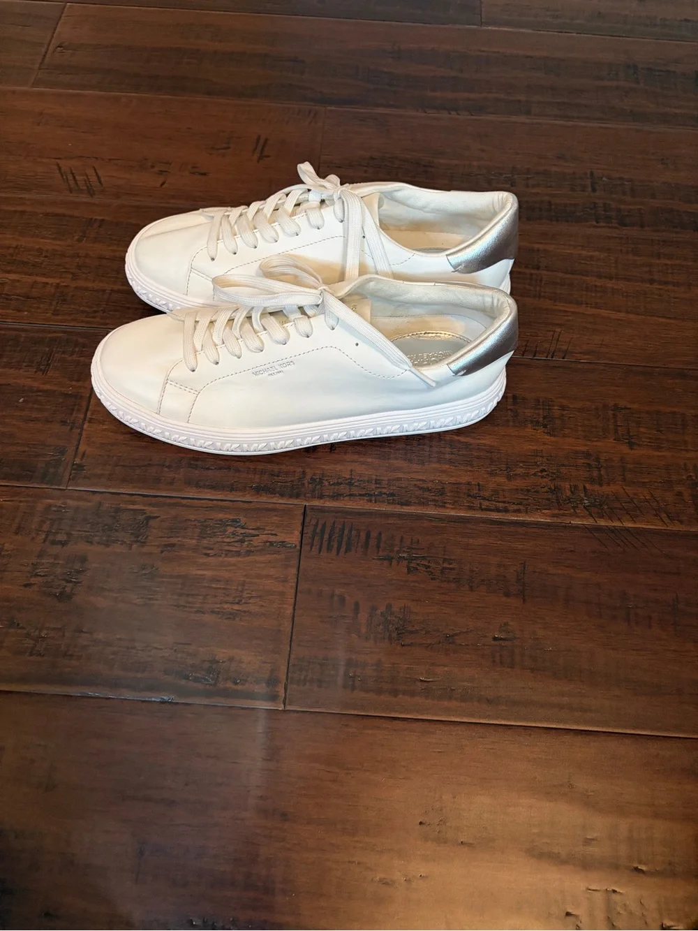 Michael Kors White Leather Low-Top Sneakers Classic casual elevated luxury cool